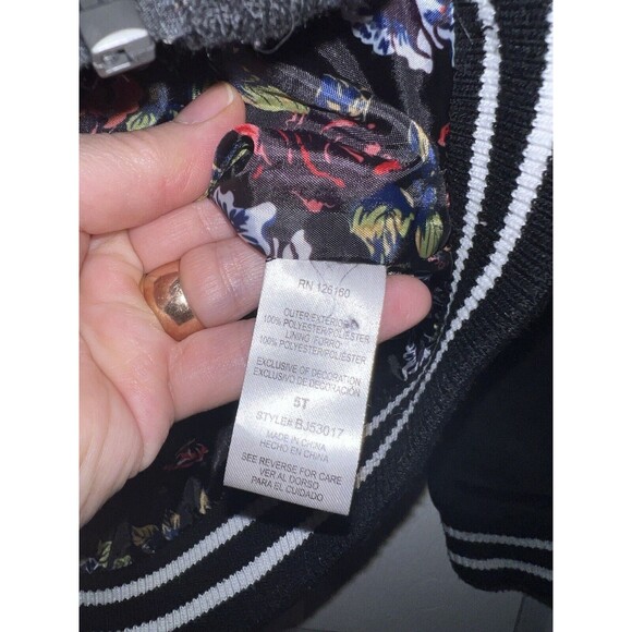 Betsey Johnson Jacket Girls Sz 5T Embroidered Velour Bomber Floral Black Velvet - Picture 5 of 8